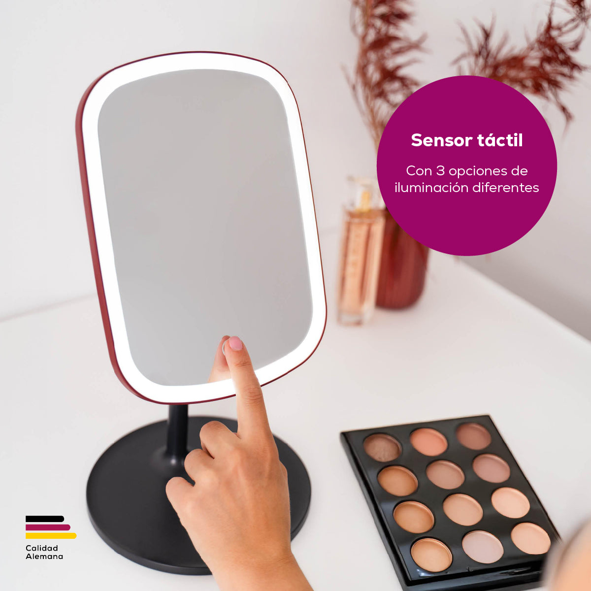 Espejo con luz para maquillaje BS47 Limited Edition Cherry | Marca Beurer